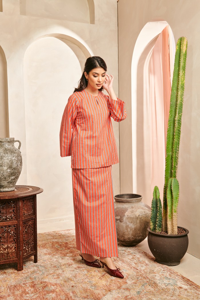 STRIPE IN ORANGE