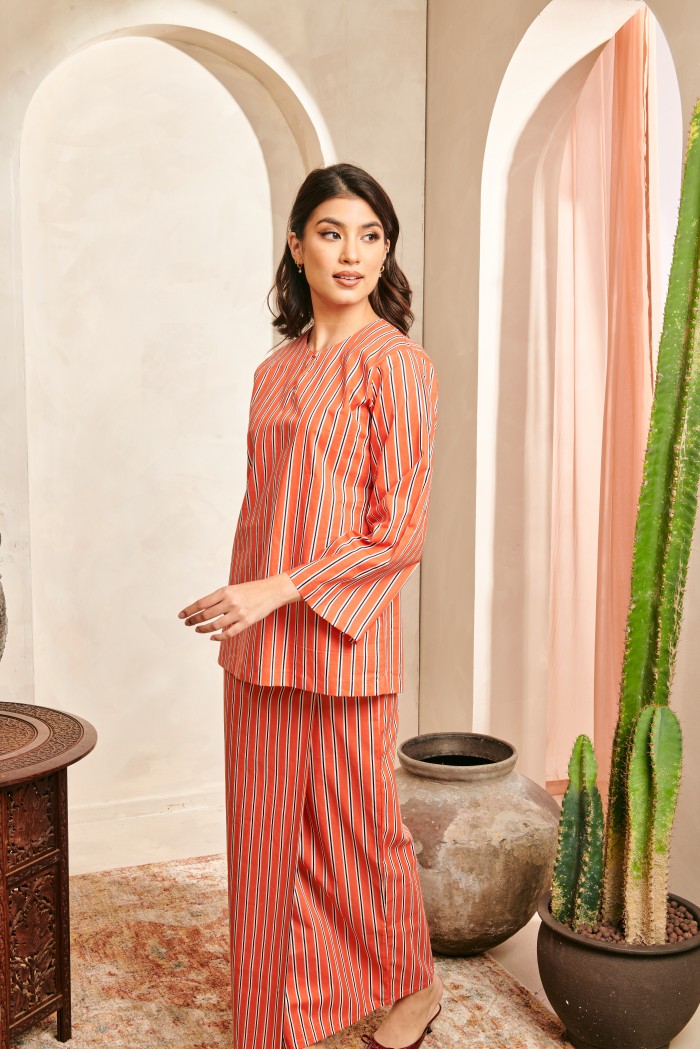 STRIPE IN ORANGE