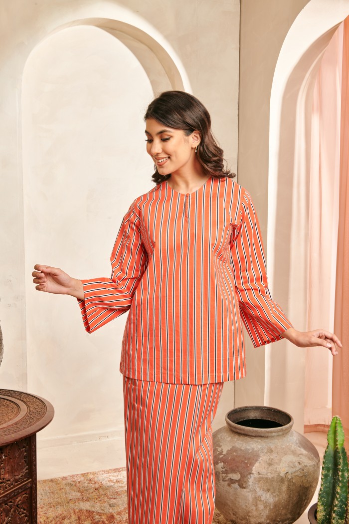 STRIPE IN ORANGE