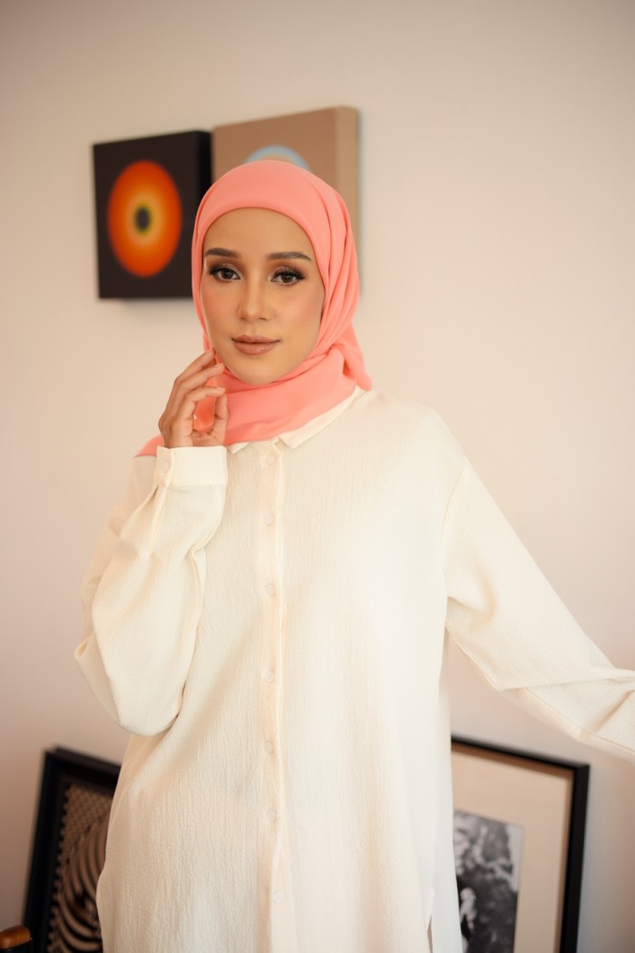 PUNCH PINK