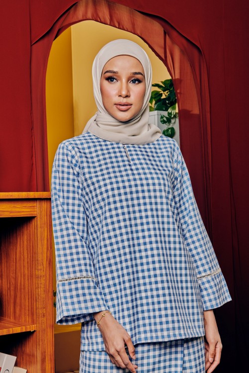 ELARA BLUISH