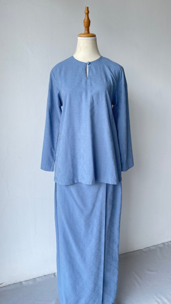 (NO LACE) ROSEY DUST BLUE