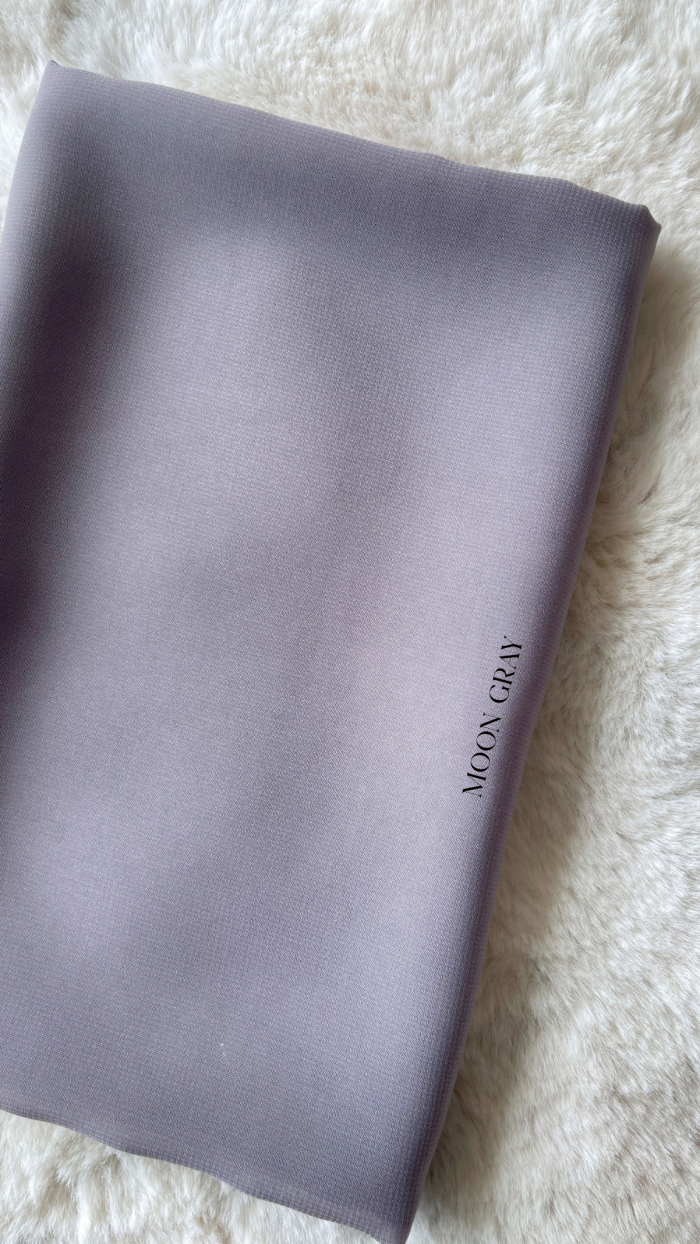 MOON GRAY
