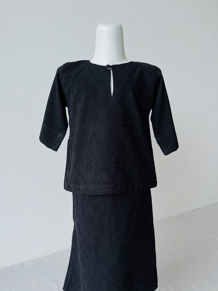 KIDS ROSEY BLACK