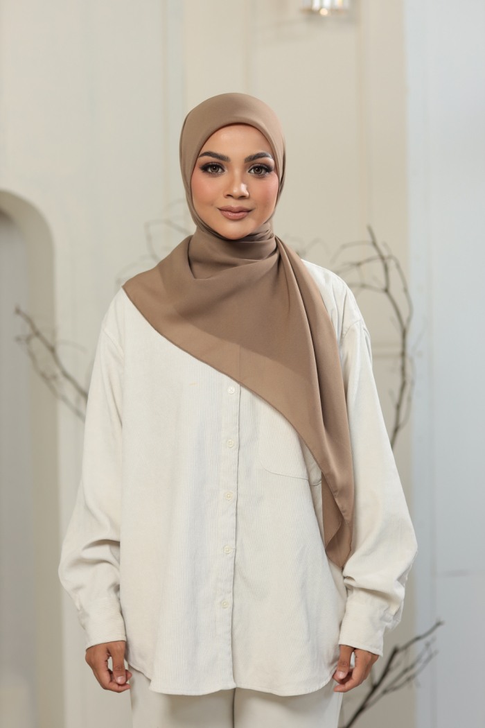 SUDAN BROWN - SQ