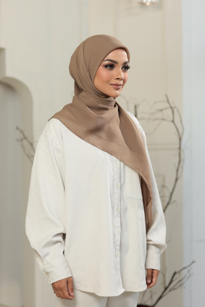 SUDAN BROWN - SQ