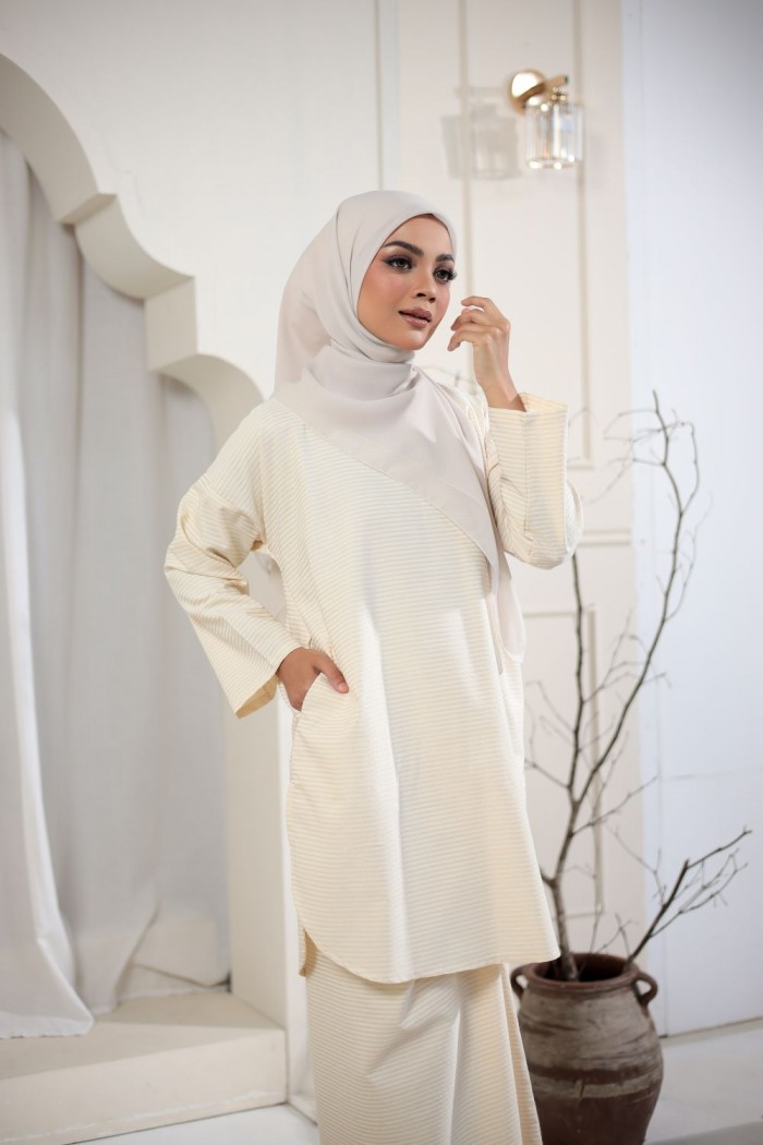 KURTA PARIO LIGHT CREME