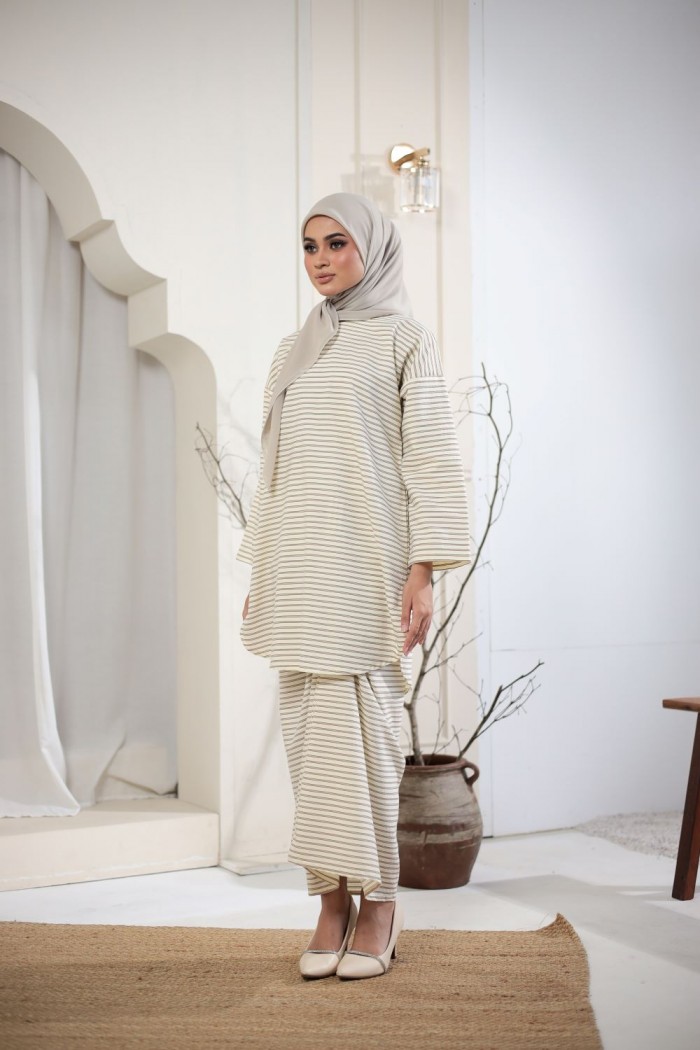 KURTA PARIO MOCHA